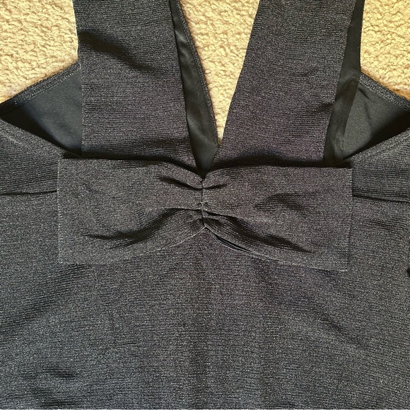 Express | Black Deep V-Neck Bodysuit with Back Bow - Picture 6 of 9